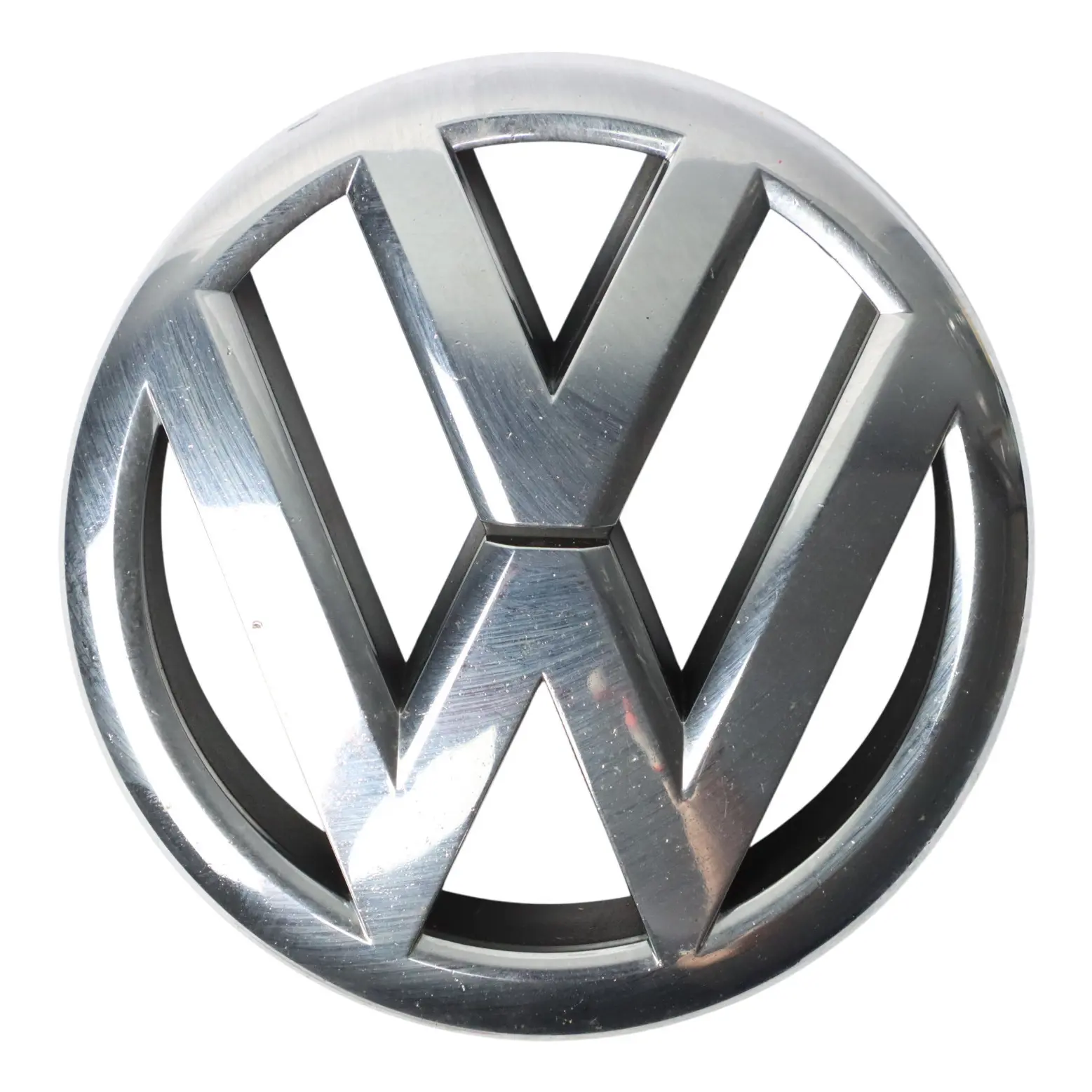 Volkswagen VW Polo 6R Emblema Insignia Parachoques Delantero Rejilla 6R0853600A