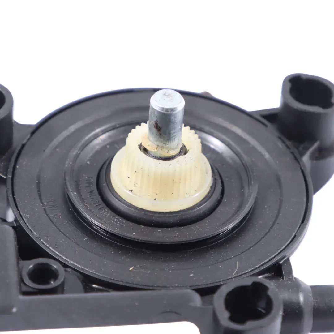 Front Door Window Lifter Motor Drive Left N/S to Volkswagen New Beetle with Part number 6R0959801BG Volkswagen New Beetle Front Door Window Lifter Motor Drive Left N/S - SKU RHD-6R0959801BG - Part number 6R0959801BG