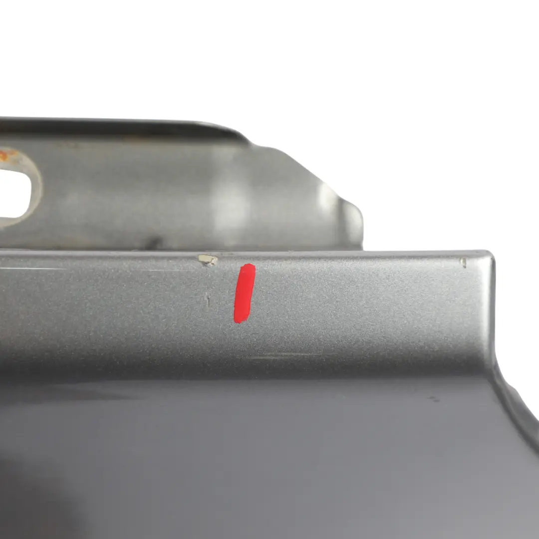 Pannello Laterale Anteriore Destro Parafango Silbergrau - A08 per BMW E60 E61 con numero di parte 7111430 BMW E60 E61 Pannello Laterale Anteriore Destro Parafango Silbergrau - A08 - SKU 7111430-SBG1 - Numero di parte 7111430