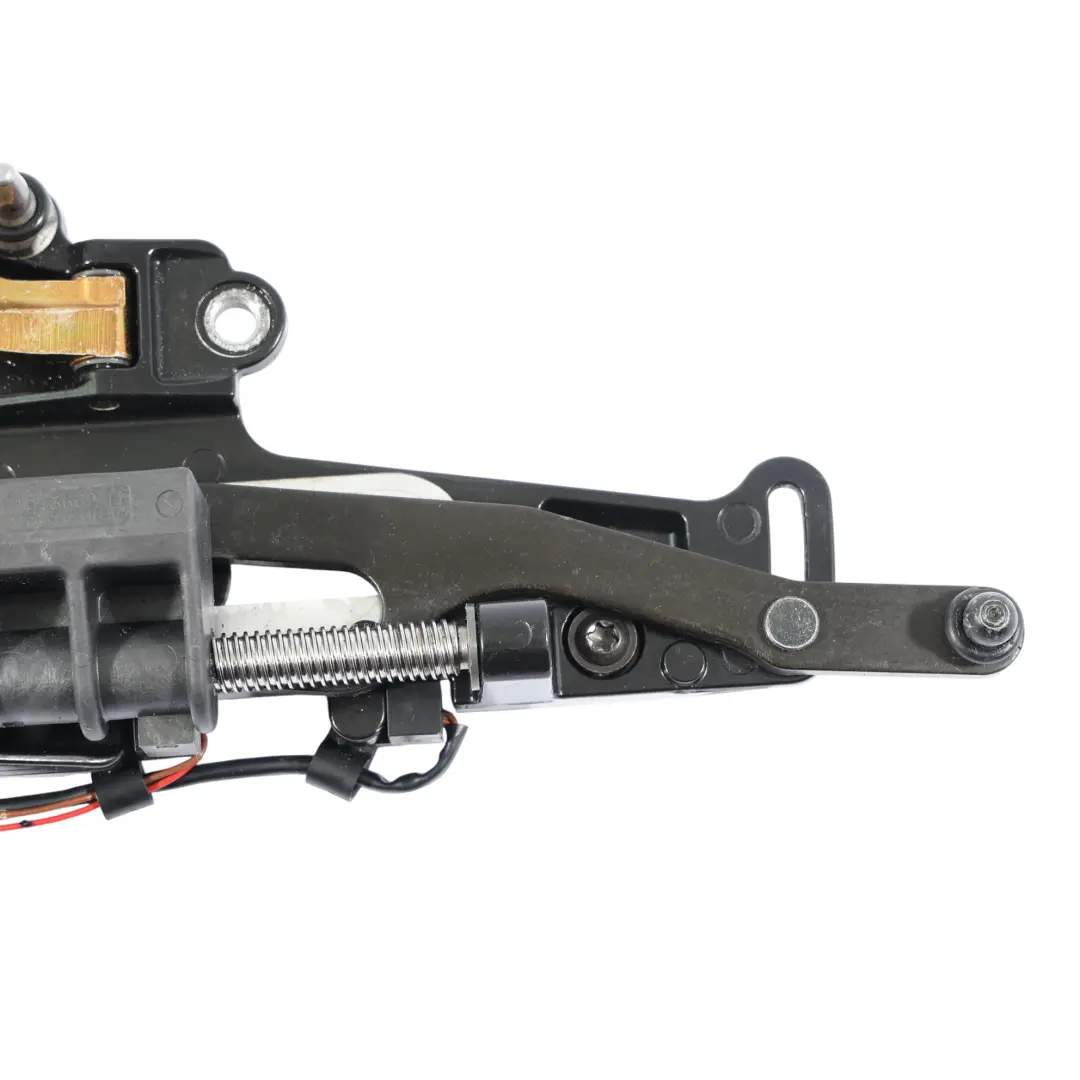 Cerniera Tetto Soft Top Telaio Top Pieghevole Sinistra Blocco Idraulico per BMW E64 con numero di parte 7123312 BMW E64 Cerniera Tetto Soft Top Telaio Top Pieghevole Sinistra Blocco Idraulico - SKU 7123312-1 - Numero di parte 7123312