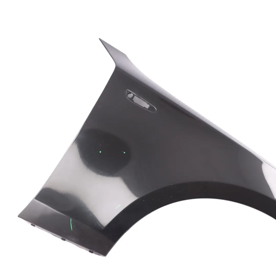 Side Panel Front Right O/S Fender Wing Black Sapphire Metallic - 475 to BMW E81 E87 with Part number 7133228 BMW E81 E87 Side Panel Front Right O/S Fender Wing Black Sapphire Metallic - 475 - SKU 7133228-BS3 - Part number 7133228