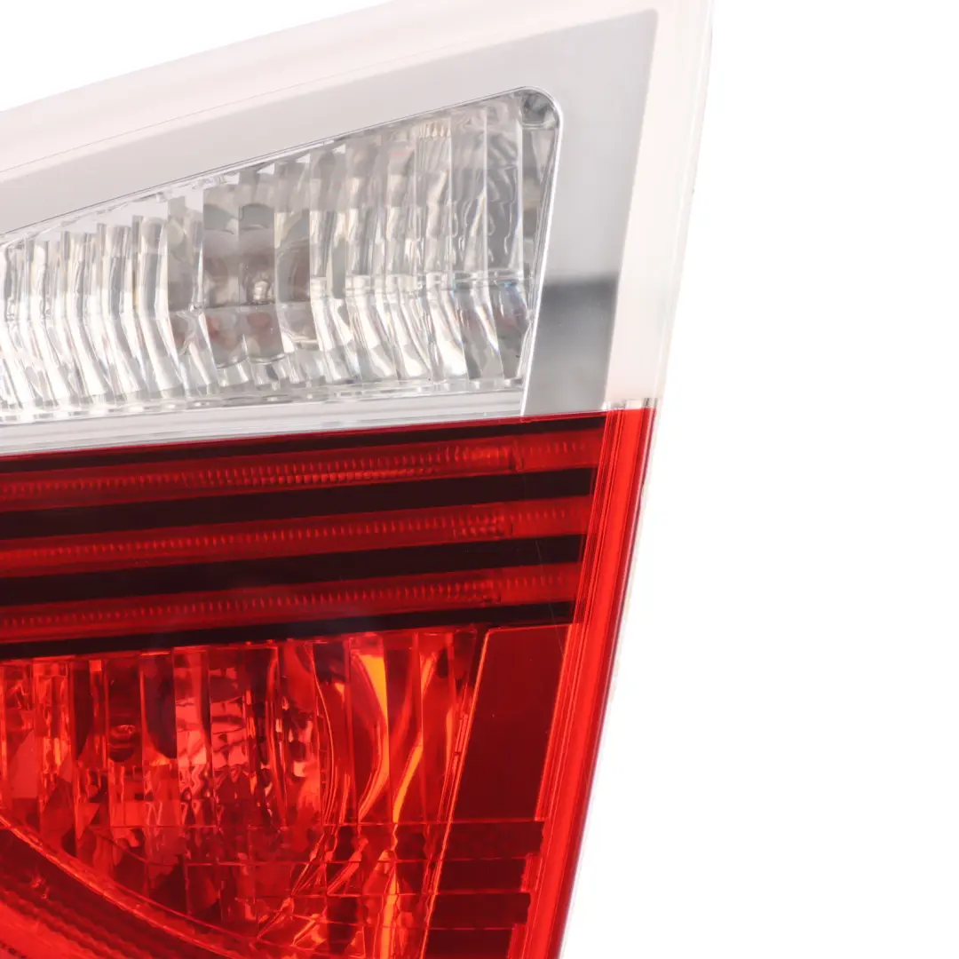 BMW E91 Fanale Posteriore Interno del Bagagliaio Portellone Destro - SKU 7160064 - Numero di parte 7160064