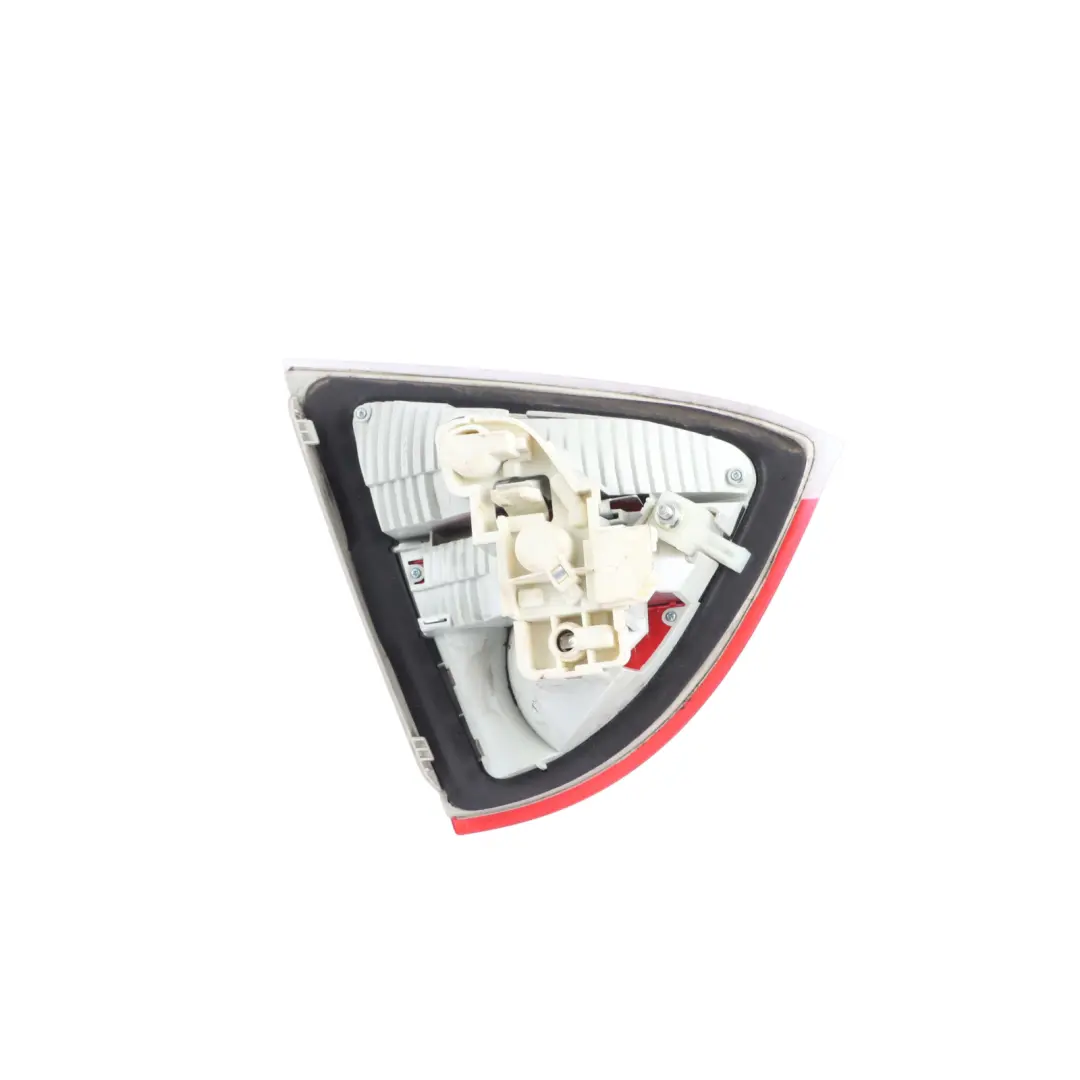 BMW E91 Fanale Posteriore Interno del Bagagliaio Portellone Destro - SKU 7160064 - Numero di parte 7160064