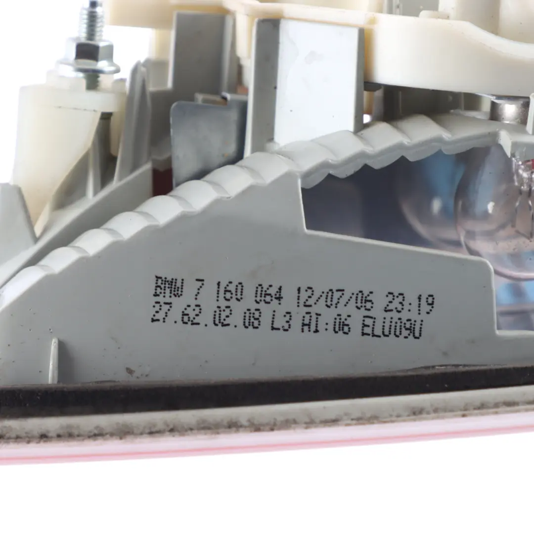 BMW E91 Fanale Posteriore Interno del Bagagliaio Portellone Destro - SKU 7160064 - Numero di parte 7160064