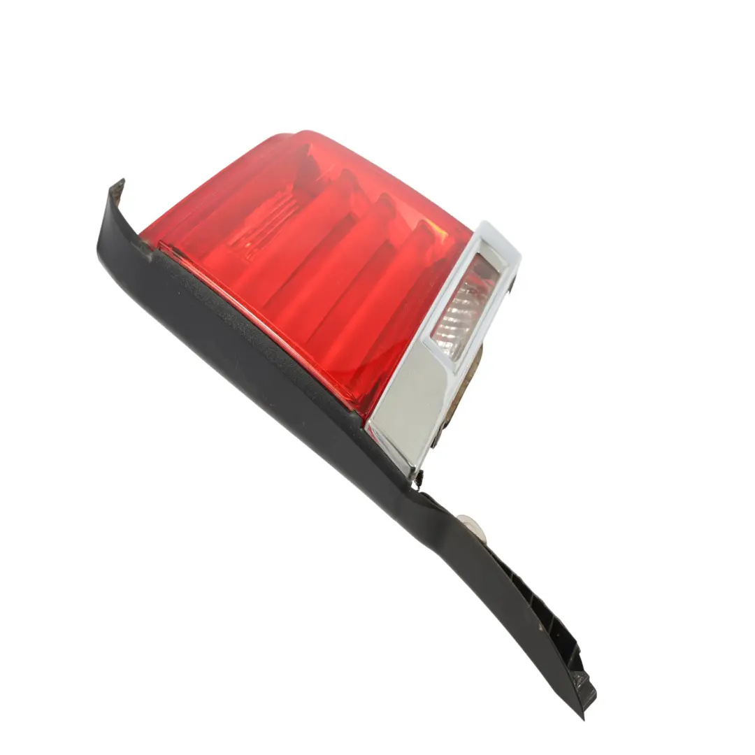 Light Lamp Trim In Trunk Lid Tailgate Right O/S to BMW F01 F02 F03 F04 Rear with Part number 7182206 BMW F01 F02 F03 F04 Rear Light Lamp Trim In Trunk Lid Tailgate Right O/S - SKU 7182206-1 - Part number 7182206