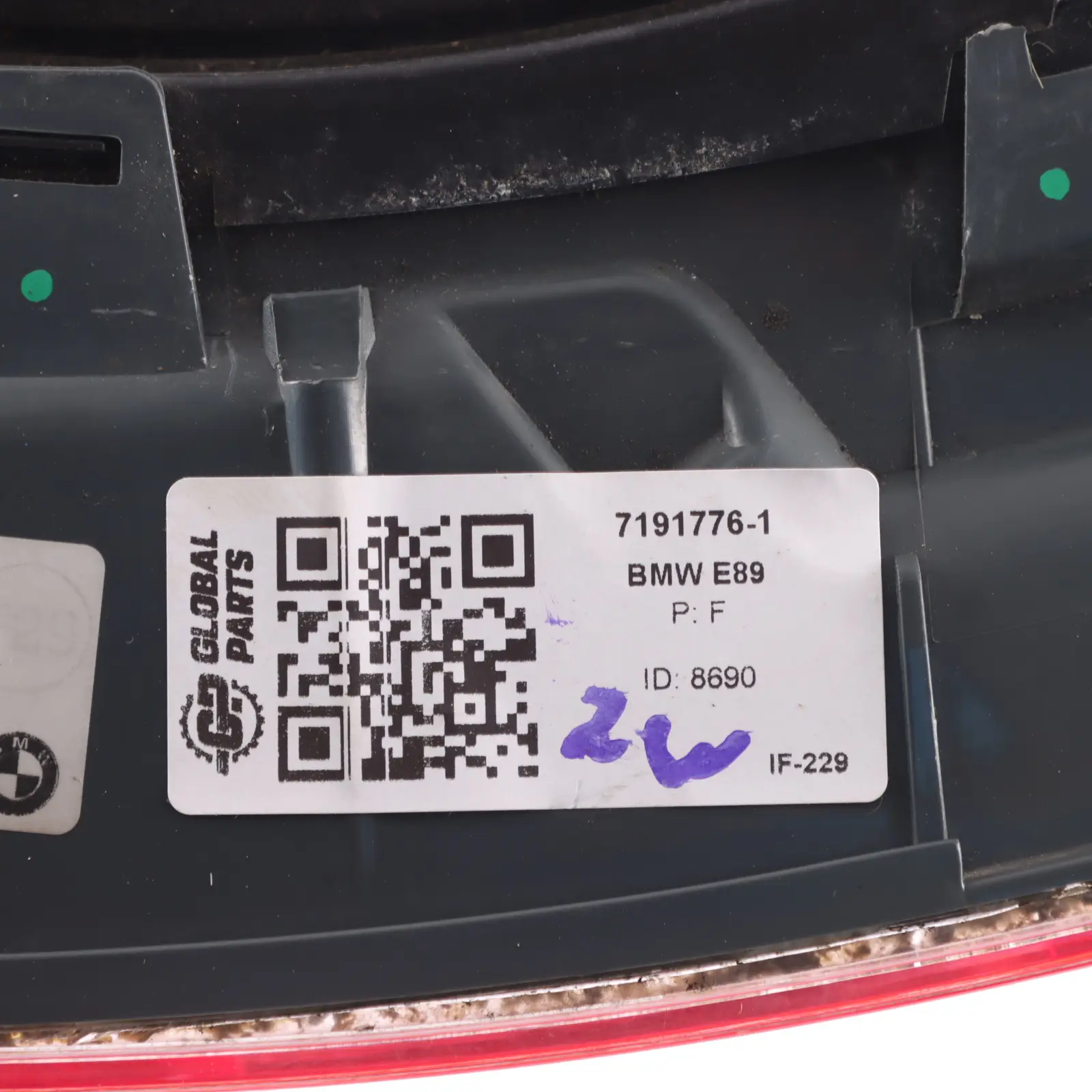 BMW Z4 E89 Feu Arrière Droit Panneau latéral 7191776