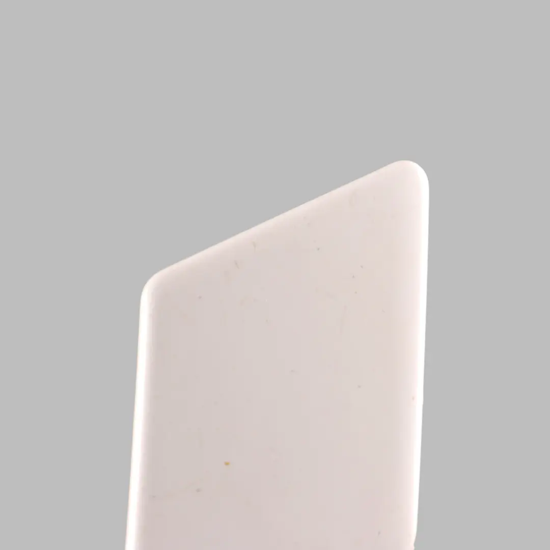 Spray Nozzle Flap Right O/S Alpinweiss 3 - 300 to BMW E90 E91 LCI Cover with Part number 7203496 BMW E90 E91 LCI Cover Spray Nozzle Flap Right O/S Alpinweiss 3 - 300 - SKU 7211210-AW - Part number 7203496