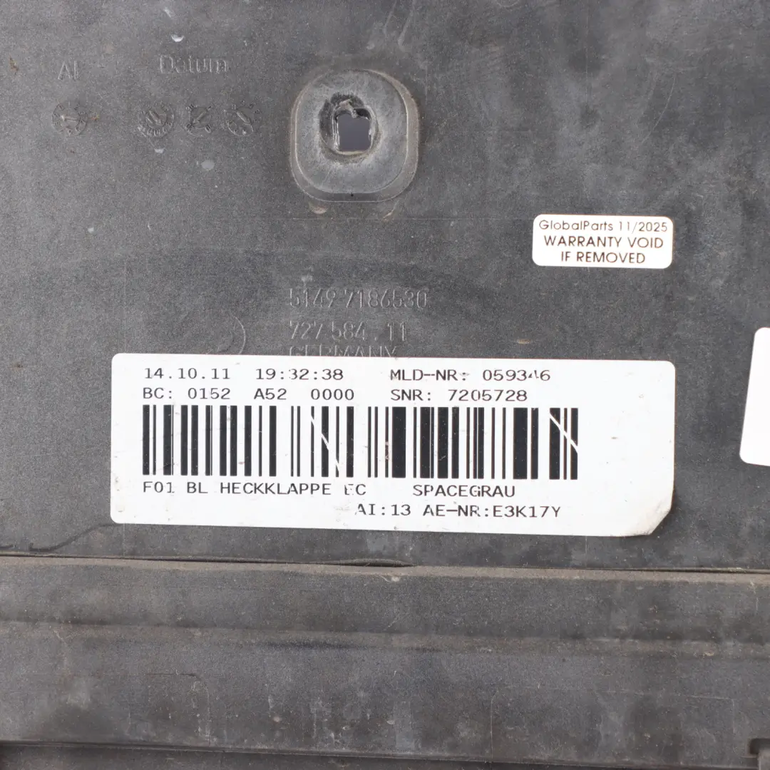 Abdeckung Kofferraumdeckel Raumgrau Metallic A52 für BMW F01 F02 mit Teilenummer 7205731 BMW F01 F02 Abdeckung Kofferraumdeckel Raumgrau Metallic A52 - SKU 7205731-SCG - Teilenummer 7205731