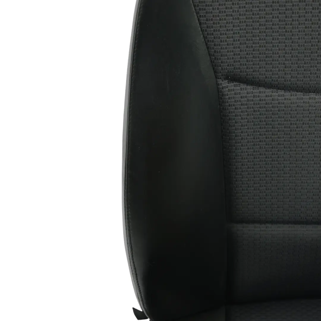 Przedni Fotel Impuls Materiał Skóra Prawy do BMW E90 E91 LCI o numerze 7212162 BMW E90 E91 LCI Przedni Fotel Impuls Materiał Skóra Prawy - SKU 7212162-1 - Numer Części 7212162