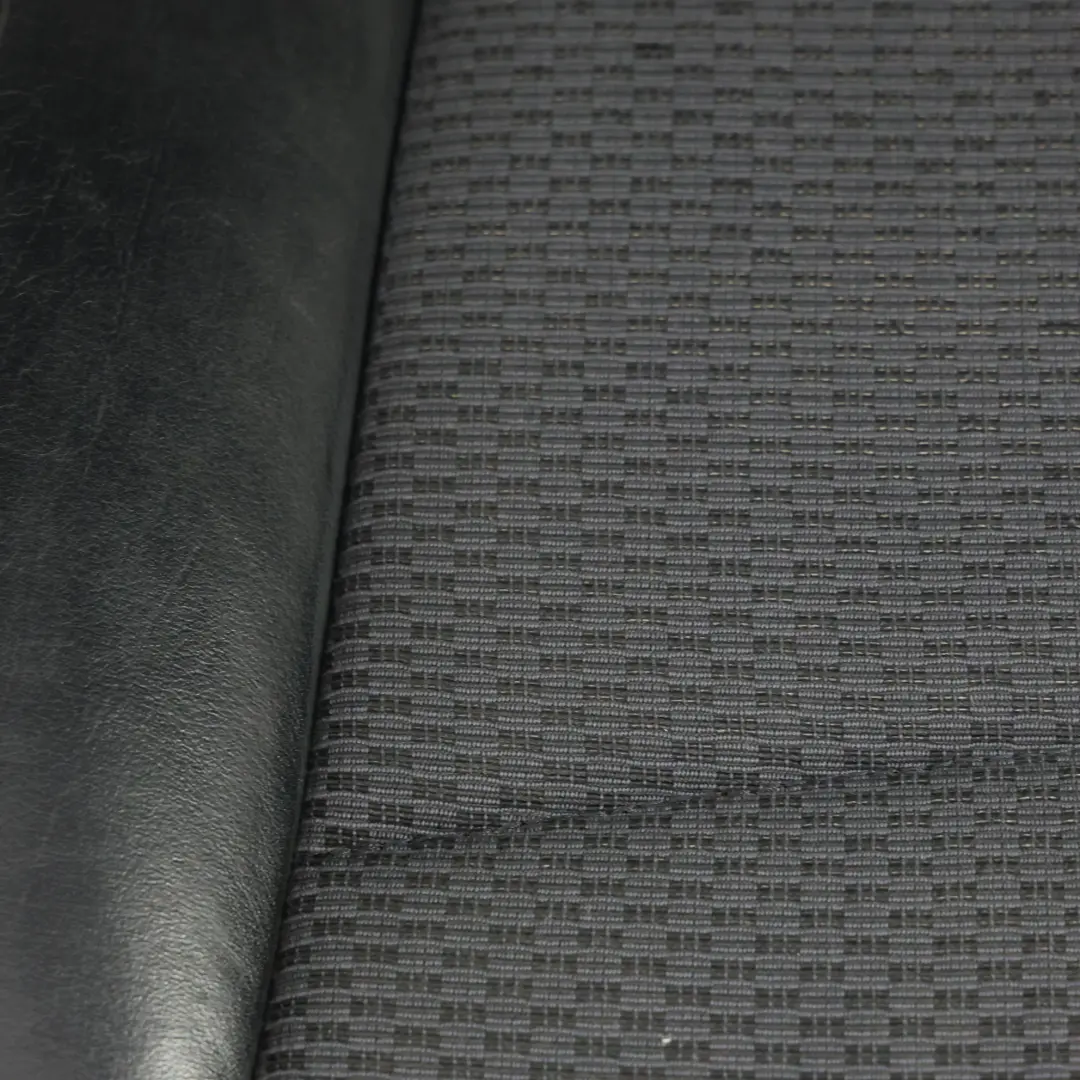 Siège Avant Droit Tissu Et Cuir Style Impuls pour BMW E90 E91 LCI à propos du numéro de pièce 7212162 BMW E90 E91 LCI Siège Avant Droit Tissu Et Cuir Style Impuls - SKU 7212162-1 - Numéro de pièce 7212162