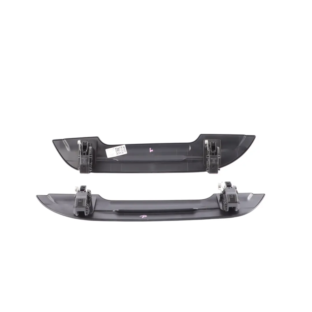 Compartimento Tarjetas Puerta Negro Delantero Izquierdo Derecho para BMW E89 con número de pieza 7216321 BMW E89 Compartimento Tarjetas Puerta Negro Delantero Izquierdo Derecho - SKU 7216321 - Número de pieza 7216321