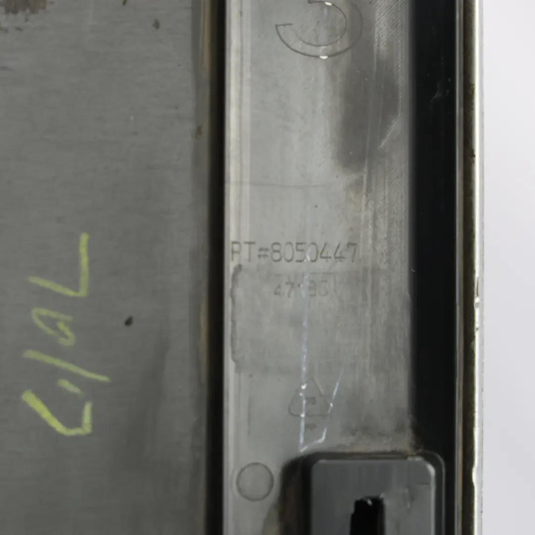 Banda De Puerta M Sport Delantera Izquierda Titansilber - 354 para BMW X3 F25 con número de pieza 8052081 BMW X3 F25 Banda De Puerta M Sport Delantera Izquierda Titansilber - 354 - SKU 8052081-TS - Número de pieza 8052081