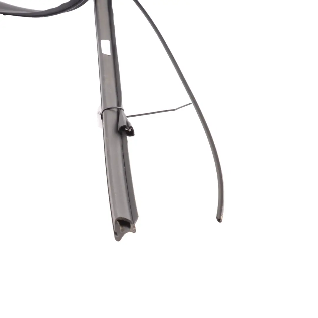 Windscreen Seal Front Window Top Weatherstrip Rubber Gasket to BMW F12 F13 with Part number 7221175 BMW F12 F13 Windscreen Seal Front Window Top Weatherstrip Rubber Gasket - SKU 7221175 - Part number 7221175