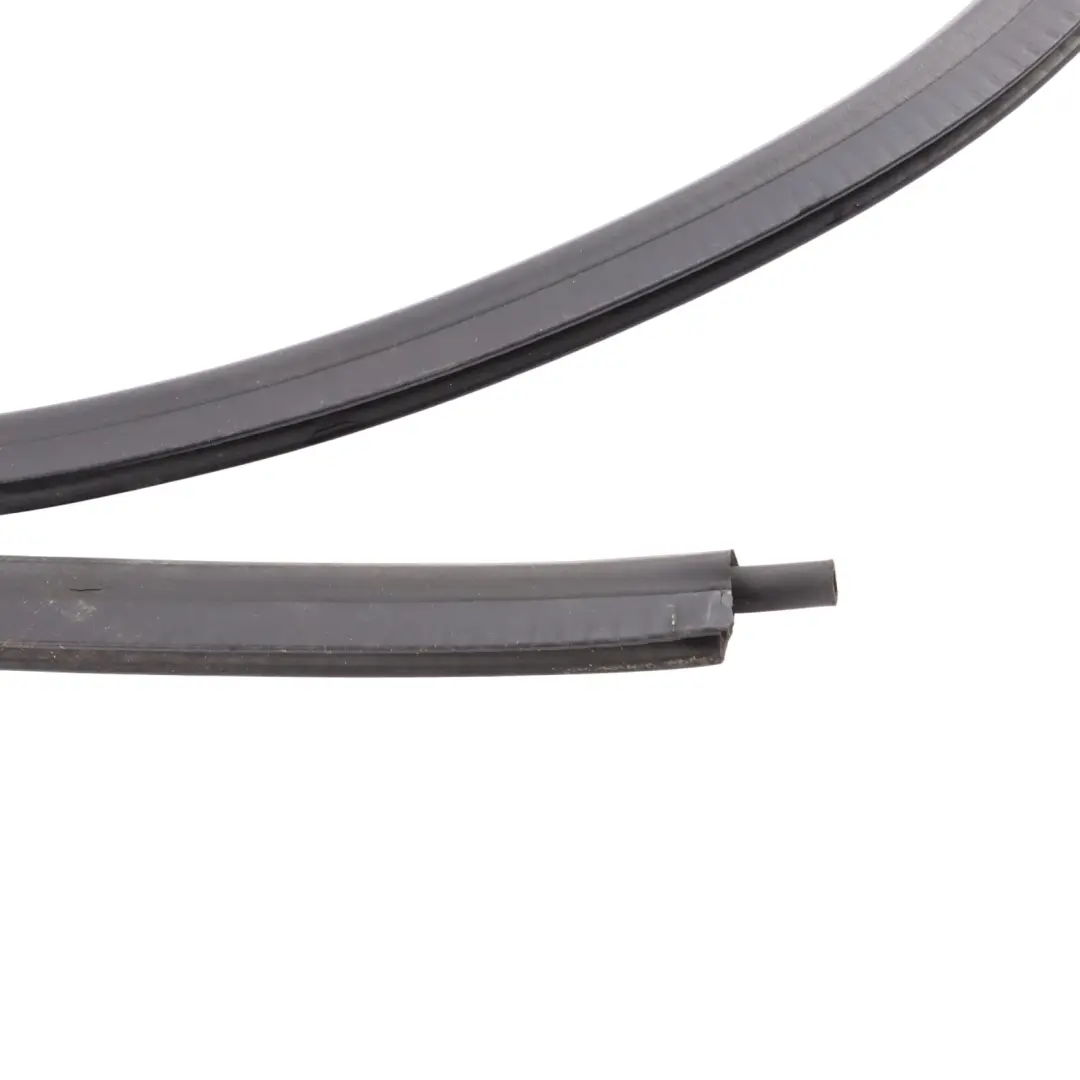 Folding Top Seal Compartment Flap Rubber Gasket Sealing to BMW F12 with Part number 7227802 BMW F12 Folding Top Seal Compartment Flap Rubber Gasket Sealing - SKU 7227802 - Part number 7227802