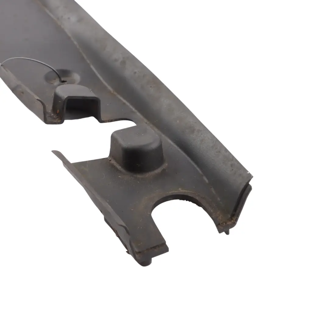 Trunk Lid Centre Gutter Strip Boot Lid Water Deflector Trim 7228198 to BMW F12 with Part number 7228196 BMW F12 Trunk Lid Centre Gutter Strip Boot Lid Water Deflector Trim 7228198 - SKU 7228196 - Part number 7228196