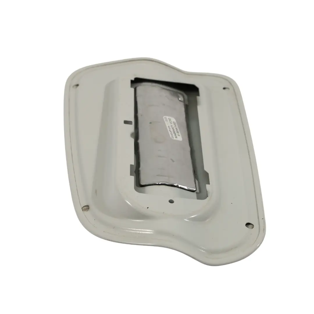Riempimento Carburante Coperchio Aletta Alpinweiss 3 - 300 per BMW F12 F13 con numero di parte 7228212 BMW F12 F13 Riempimento Carburante Coperchio Aletta Alpinweiss 3 - 300 - SKU 7228212-AW - Numero di parte 7228212