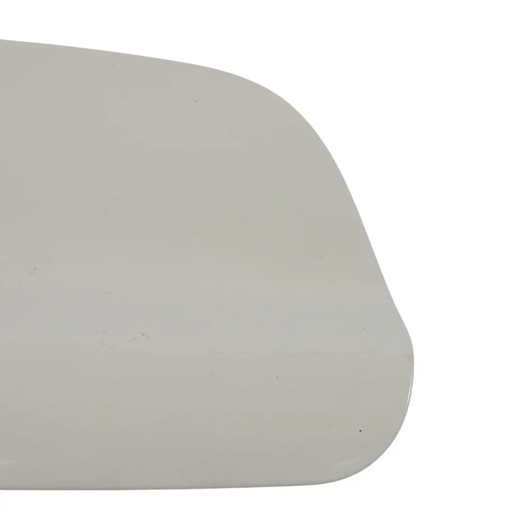 BMW F12 F13 Riempimento Carburante Coperchio Aletta Alpinweiss 3 - 300 - SKU 7228212-AW - Numero di parte 7228212