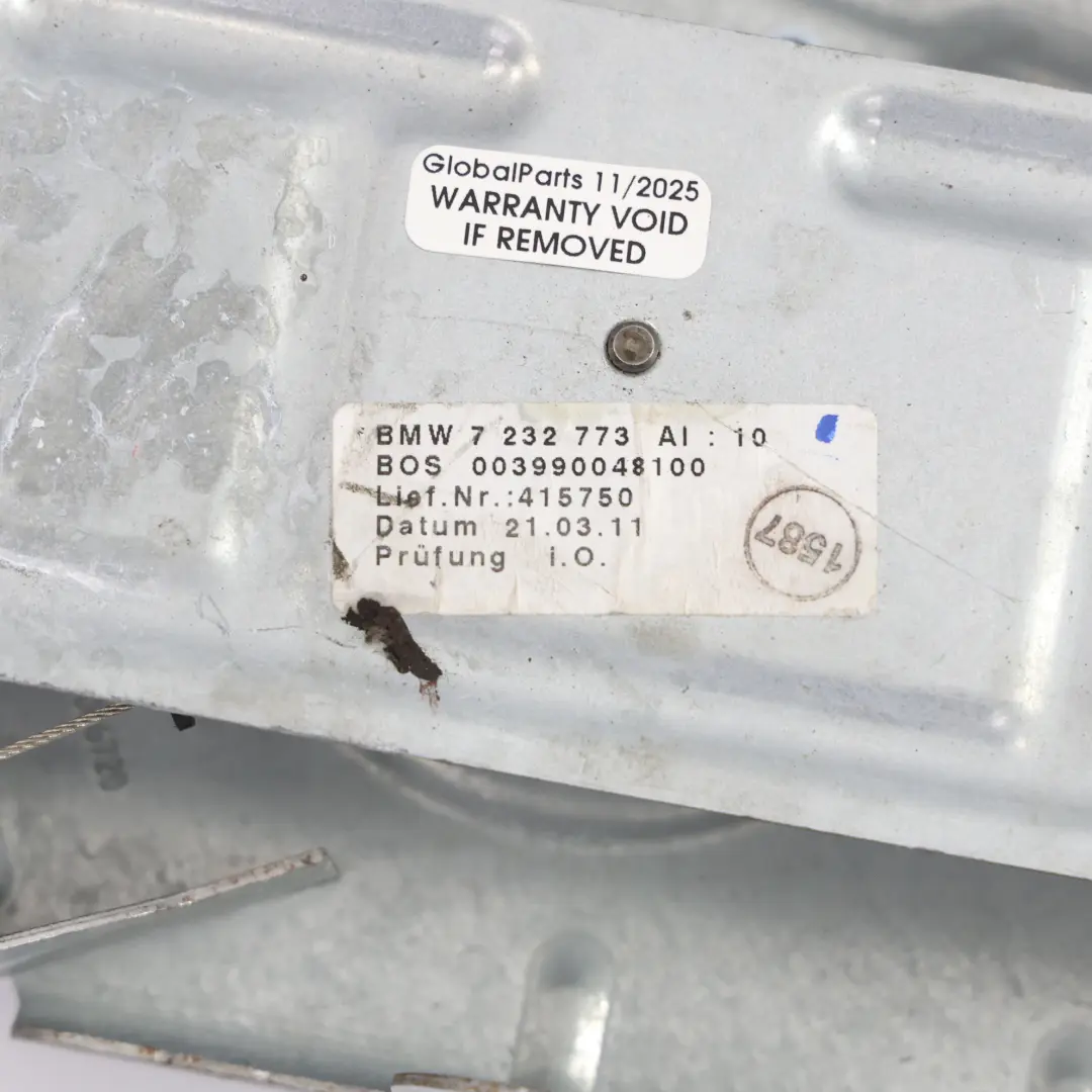 Silnik Podnośnik Mechanizm Elektrycznej Rolety Bagażnika do BMW F11 o numerze 7232773 BMW F11 Silnik Podnośnik Mechanizm Elektrycznej Rolety Bagażnika - SKU 7232773-1 - Numer Części 7232773