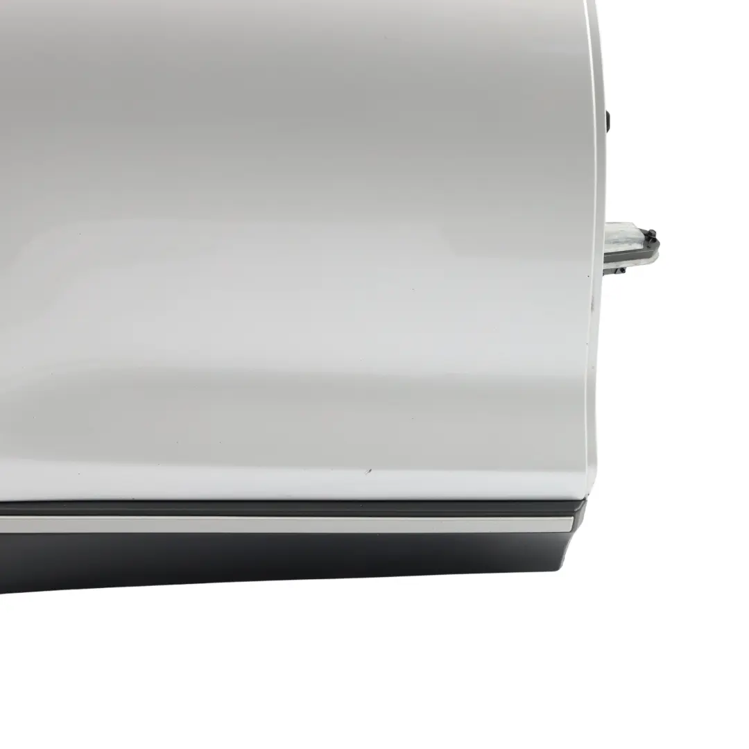 Puerta Trasera Derecha Titansilber Silver Metallic - 354 para BMW X3 F25 con número de pieza 7238696 BMW X3 F25 Puerta Trasera Derecha Titansilber Silver Metallic - 354 - SKU 7238696-TS1 - Número de pieza 7238696