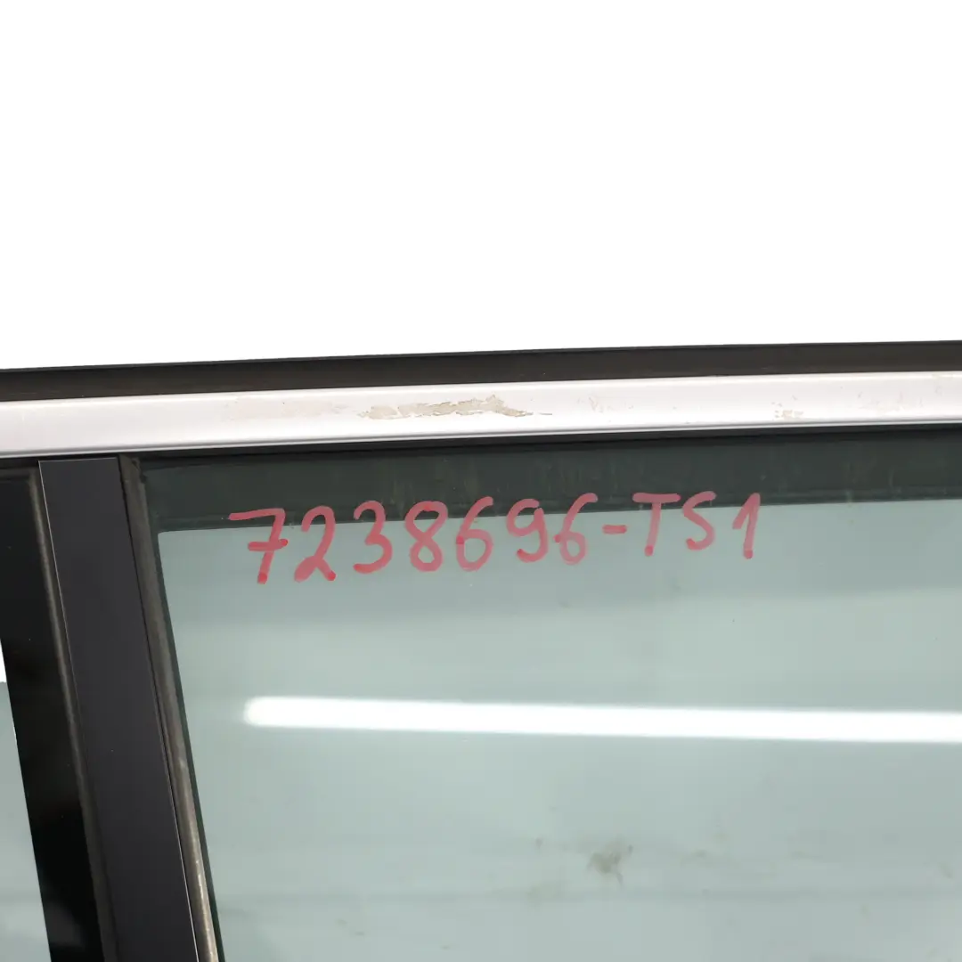 Tür Hinten Rechts Titansilber Metallic - 354 für BMW X3 F25 mit Teilenummer 7238696 BMW X3 F25 Tür Hinten Rechts Titansilber Metallic - 354 - SKU 7238696-TS1 - Teilenummer 7238696