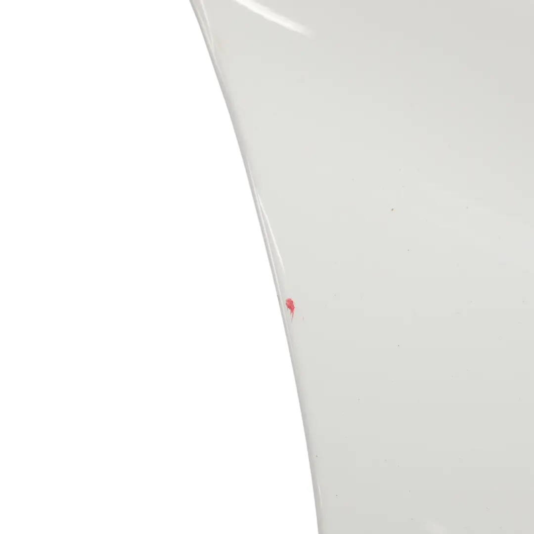 Pannello laterale parafango anteriore destro Alpinweiss 3 - 300 per BMW F20 F21 F22 con numero di parte 7284646 BMW F20 F21 F22 Pannello laterale parafango anteriore destro Alpinweiss 3 - 300 - SKU 7284646-AW2 - Numero di parte 7284646