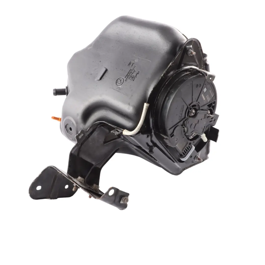 BMW X5 F15 Diesel SCR AdBlue Additiv Aktiv Tank Vorratsbehälter - SKU 7295653 - Teilenummer 7295653