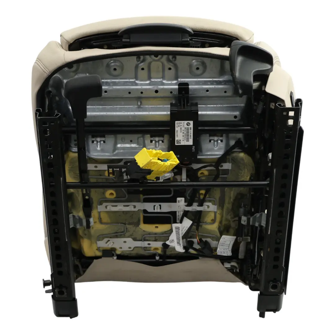 Vorder Sitz Beheizbar Sportleder Oyster Links für BMW F31 F36 mit Teilenummer 7303737 BMW F31 F36 Vorder Sitz Beheizbar Sportleder Oyster Links - SKU 7303737-1 - Teilenummer 7303737