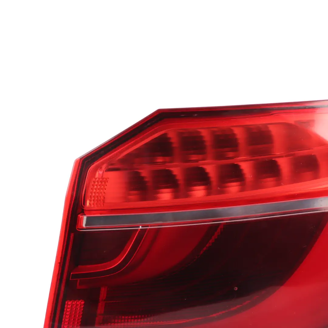 Outer Lamp Light In Side Panel Right O/S to BMW X6 F16 Rear with Part number 7314860 BMW X6 F16 Rear Outer Lamp Light In Side Panel Right O/S - SKU 7314860 - Part number 7314860