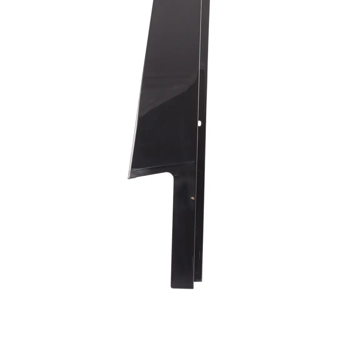 Embellecedor Pilar B Puerta Trasero Negro Brillante Izquierdo para BMW X6 F16 con número de pieza 7317799 BMW X6 F16 Embellecedor Pilar B Puerta Trasero Negro Brillante Izquierdo - SKU 7317799 - Número de pieza 7317799