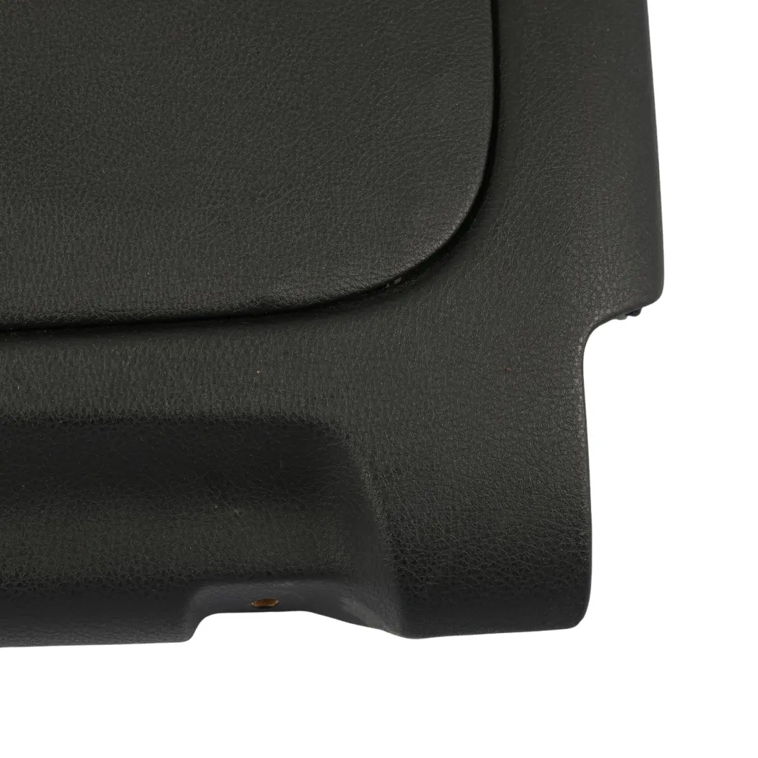 F01N F02N F15 Copertura Della Sezione Posteriore Sedile Destra per BMW F10 con numero di parte 7321146 BMW F10 F01N F02N F15 Copertura Della Sezione Posteriore Sedile Destra - SKU 7321146 - Numero di parte 7321146