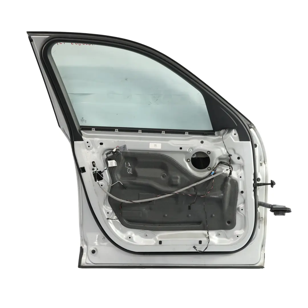 Puerta Delantera Izquierda Titansilber Titan Silver Metallic - 354 para BMW X3 F25 con número de pieza 7355803 BMW X3 F25 Puerta Delantera Izquierda Titansilber Titan Silver Metallic - 354 - SKU 7355803-TS1 - Número de pieza 7355803