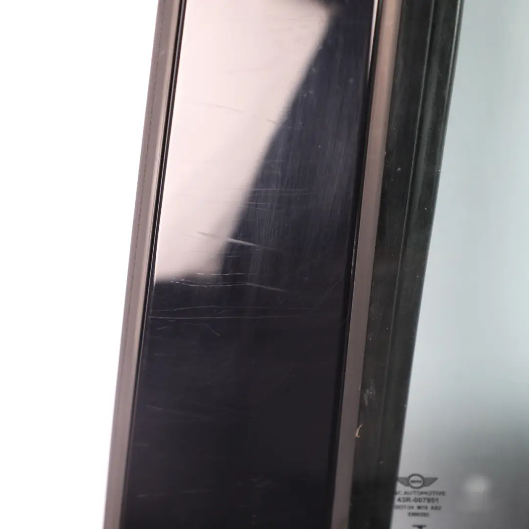 Door Left N/S Moonwalk Grey Metallic - B71 to Mini F60 Countryman Rear with Part number 7438597 Mini F60 Countryman Rear Door Left N/S Moonwalk Grey Metallic - B71 - SKU 7438597-MGM - Part number 7438597