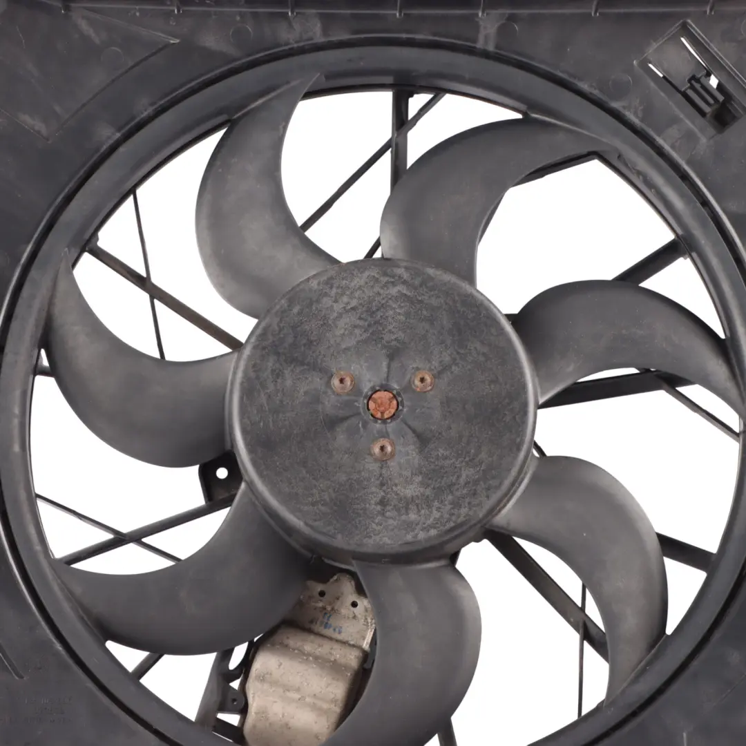 Juego Complet Radiador Carcasa Ventilador Automático para BMW E87 E90 E91 E92 con número de pieza 7559273 BMW E87 E90 E91 E92 Juego Complet Radiador Carcasa Ventilador Automático - SKU 7559273 - Número de pieza 7559273