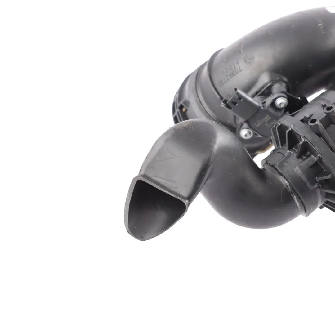 Charge Air Line Left N/S Intake Hose 135i M Coupe N54 to BMW E82 E88 with Part number 7590305 BMW E82 E88 Charge Air Line Left N/S Intake Hose 135i M Coupe N54 - SKU 7590305 - Part number 7590305