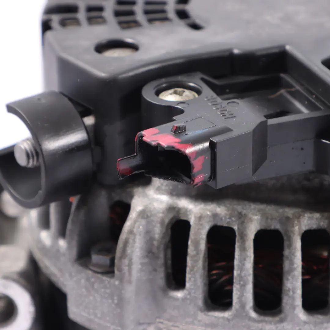 Alternatore Generatore 150A Benzina per MINI Cooper S R55 R56 LCI R60 con numero di parte 7604782 MINI Cooper S R55 R56 LCI R60 Alternatore Generatore 150A Benzina - SKU 7604782-1 - Numero di parte 7604782