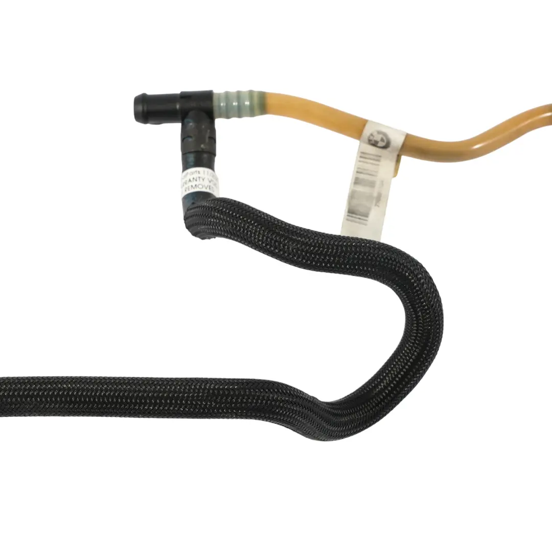 M57N2 Przewód Wąż Rura Paliwa Diesel do BMW E90 E91 E92 o numerze 7789816 BMW E90 E91 E92 M57N2 Przewód Wąż Rura Paliwa Diesel - SKU 7789816-1 - Numer Części 7789816