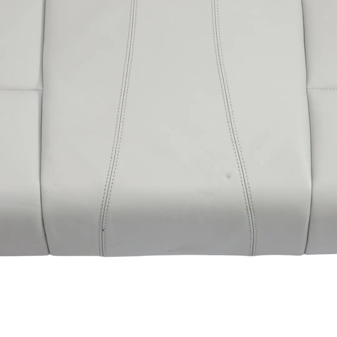 Sedile Posteriore Divano Couch Cover Pelle Silverstone per BMW F10 con numero di parte 7844794 BMW F10 Sedile Posteriore Divano Couch Cover Pelle Silverstone - SKU 7844794 - Numero di parte 7844794
