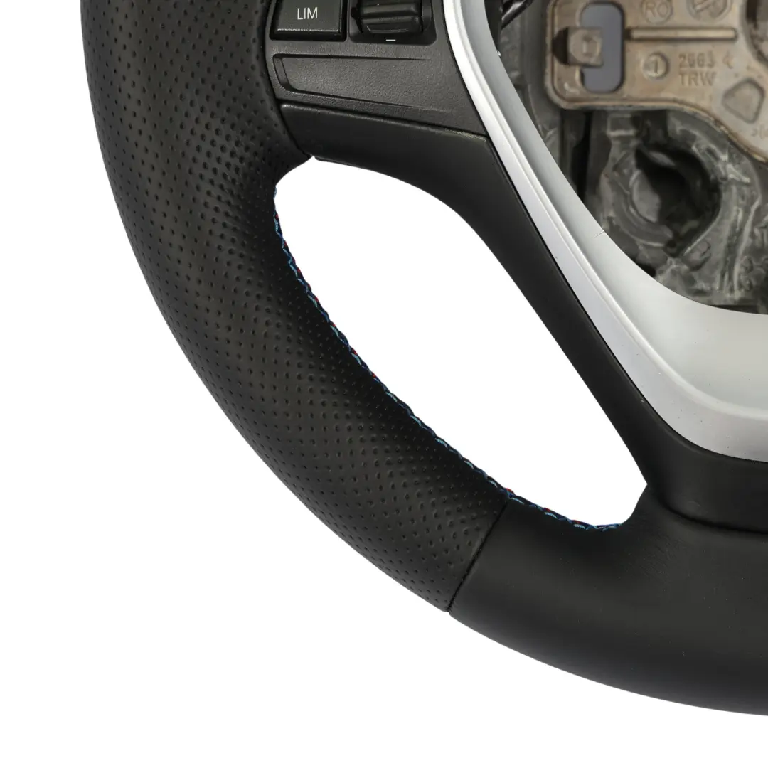 NOUVEAU Volant M Sport en cuir noir avec touches épaisses pour BMW F20 F21 F30 F31 à propos du numéro de pièce 7845877 BMW F20 F21 F30 F31 NOUVEAU Volant M Sport en cuir noir avec touches épaisses - SKU 7845877-4 - Numéro de pièce 7845877