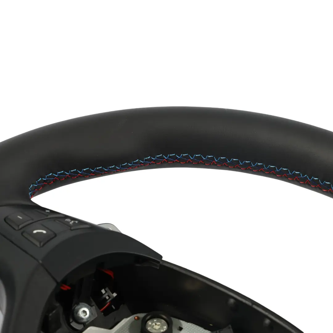 NUEVO M Sport Negro Cuero / Alcantara Volante M-tricolored para BMW X5 E70 LCI X6 E71 con número de pieza 7846670 BMW X5 E70 LCI X6 E71 NUEVO M Sport Negro Cuero / Alcantara Volante M-tricolored - SKU 7846670-1 - Número de pieza 7846670