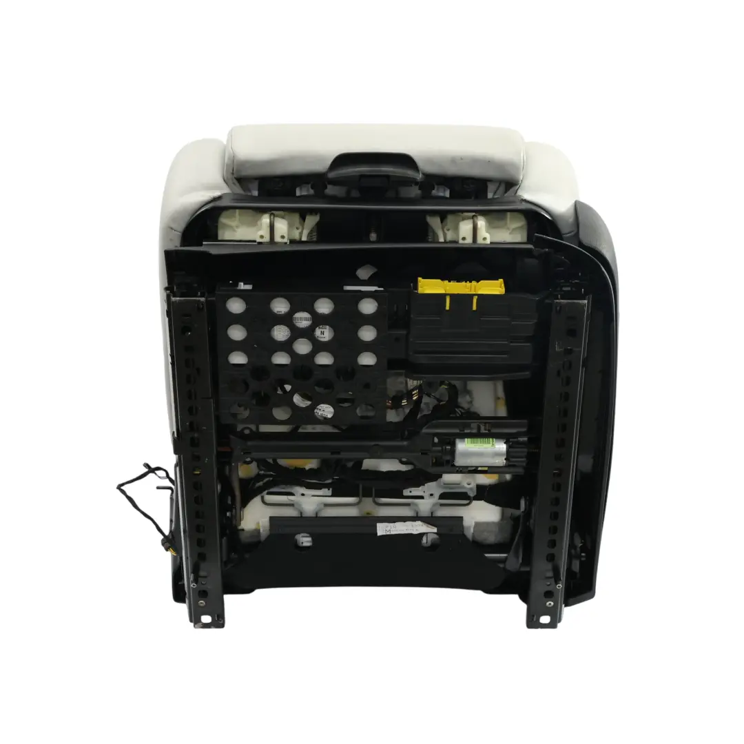 Sedile Anteriore Sport Riscaldato Elettrico Silverstone Sinistro per BMW M5 F10 con numero di parte 7849531 BMW M5 F10 Sedile Anteriore Sport Riscaldato Elettrico Silverstone Sinistro - SKU 7849531-1 - Numero di parte 7849531