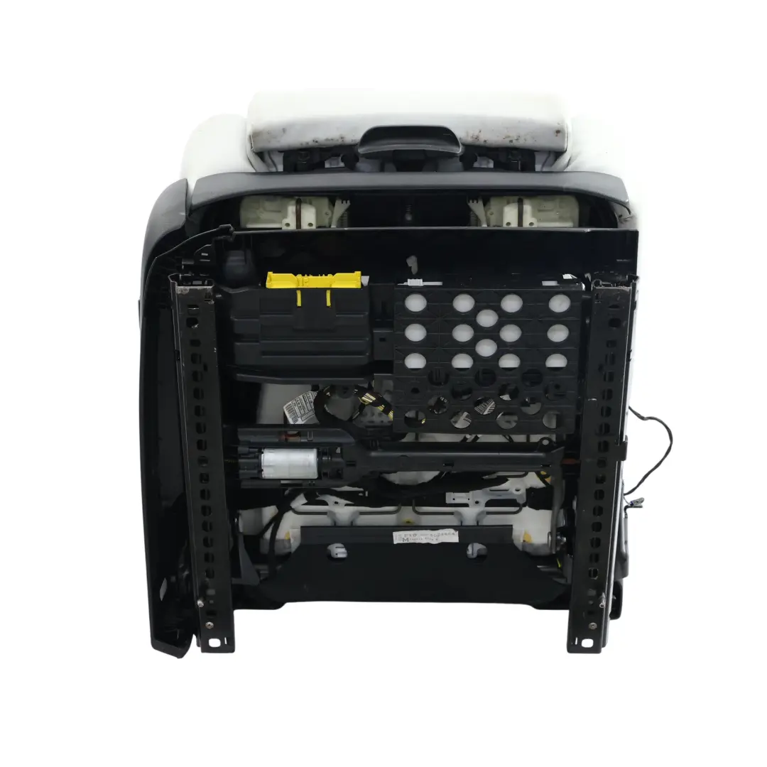 Fotel Sportowy Grzany Elektryczny Przedni Skórzany Prawy do BMW F10 o numerze 7849532 BMW F10 Fotel Sportowy Grzany Elektryczny Przedni Skórzany Prawy - SKU 7849532-1 - Numer Części 7849532