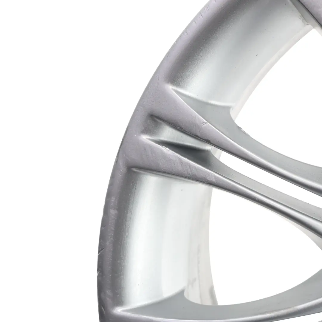 Silber Vorne Alu Felge Alufelge 18" 8J ET:47 M Doppelspeiche 135 für BMW E46 E85 mit Teilenummer 7896470 BMW E46 E85 Silber Vorne Alu Felge Alufelge 18" 8J ET:47 M Doppelspeiche 135 - SKU 7896470-1 - Teilenummer 7896470