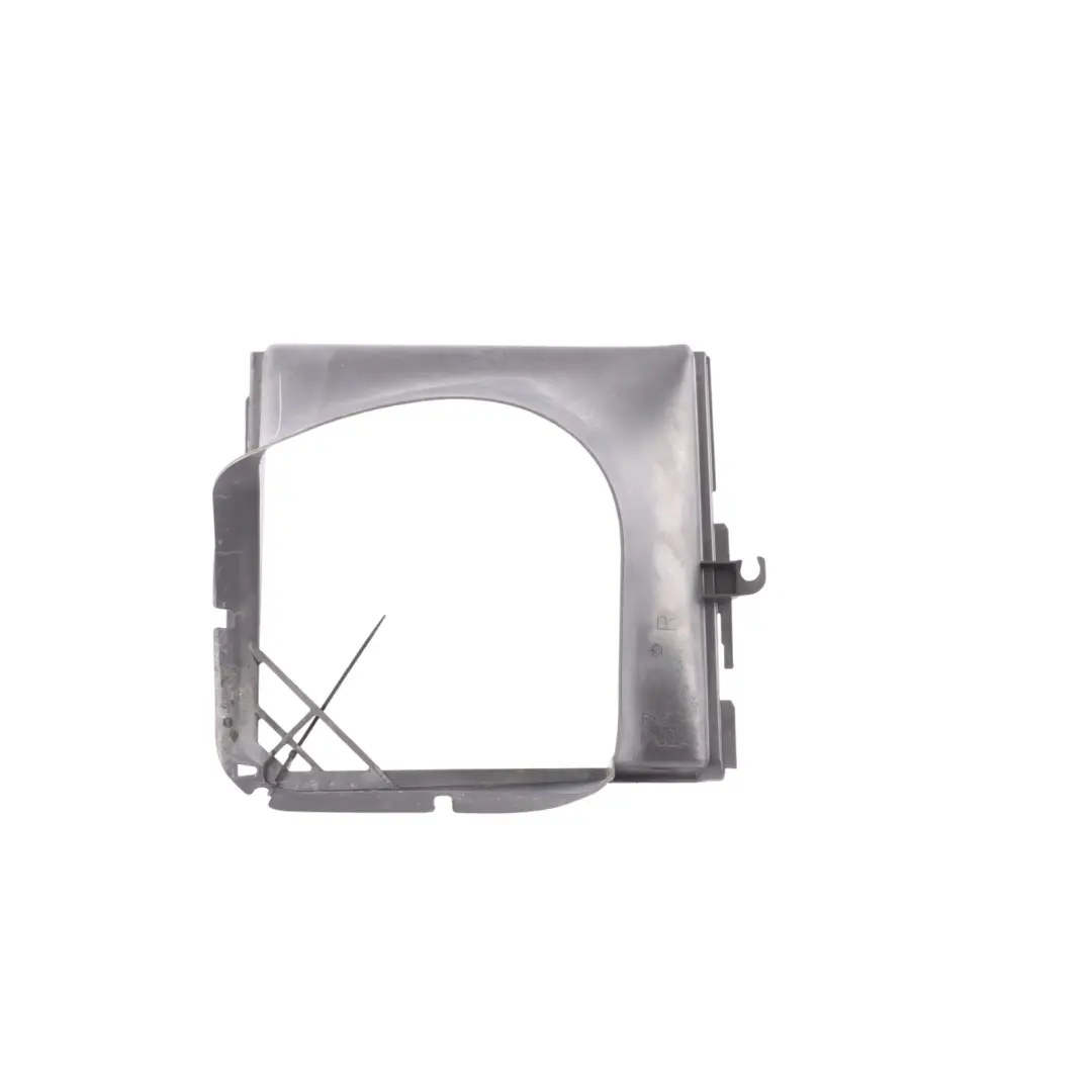 7P Conducto Aire Intercooler Canal Derecho Exterior para Volkswagen Touareg con número de pieza 7L0117340 Volkswagen Touareg 7P Conducto Aire Intercooler Canal Derecho Exterior - SKU 7L0117340 - Número de pieza 7L0117340