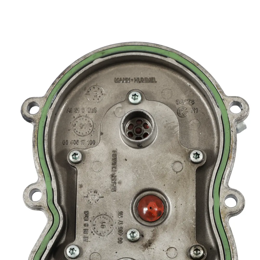 Filter Upper Part Cover Panel 5.0 Diesel to Volkswagen Phaeton 3D Fuel with Part number 7L6127413 Volkswagen Phaeton 3D Fuel Filter Upper Part Cover Panel 5.0 Diesel - SKU 7L6127413 - Part number 7L6127413