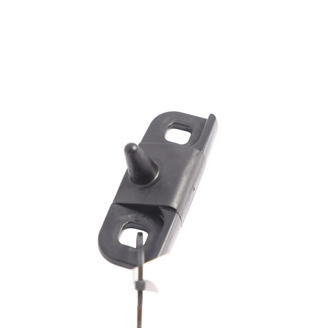 Bonnet Hood Lock Catch Striker Plate Right O/S to Porsche Macan 95B with Part number 7N0843842A Porsche Macan 95B Bonnet Hood Lock Catch Striker Plate Right O/S - SKU 7N0843842A - Part number 7N0843842A