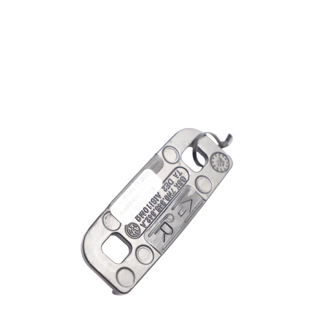 Porsche Macan 95B Plaque Verrouillage Capot Droite Côté Conducteur - SKU 7N0843842A - Numéro de pièce 7N0843842A