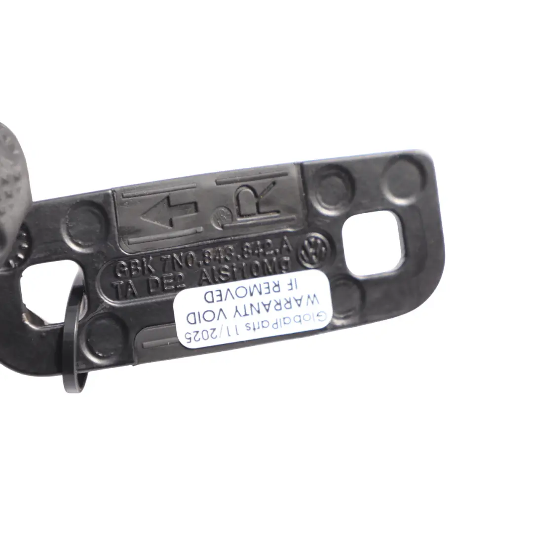 Bonnet Hood Lock Catch Striker Plate Right O/S to Porsche Macan 95B with Part number 7N0843842A Porsche Macan 95B Bonnet Hood Lock Catch Striker Plate Right O/S - SKU 7N0843842A - Part number 7N0843842A