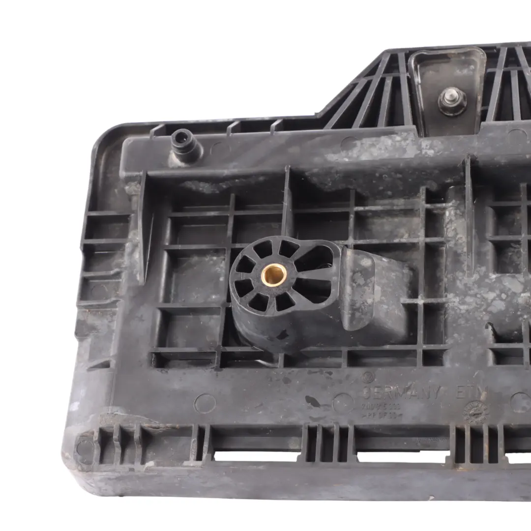 7N Battery Compartment Tray Holder Support to Volkswagen VW Sharan with Part number 7N0915333 Volkswagen VW Sharan 7N Battery Compartment Tray Holder Support - SKU 7N0915333 - Part number 7N0915333