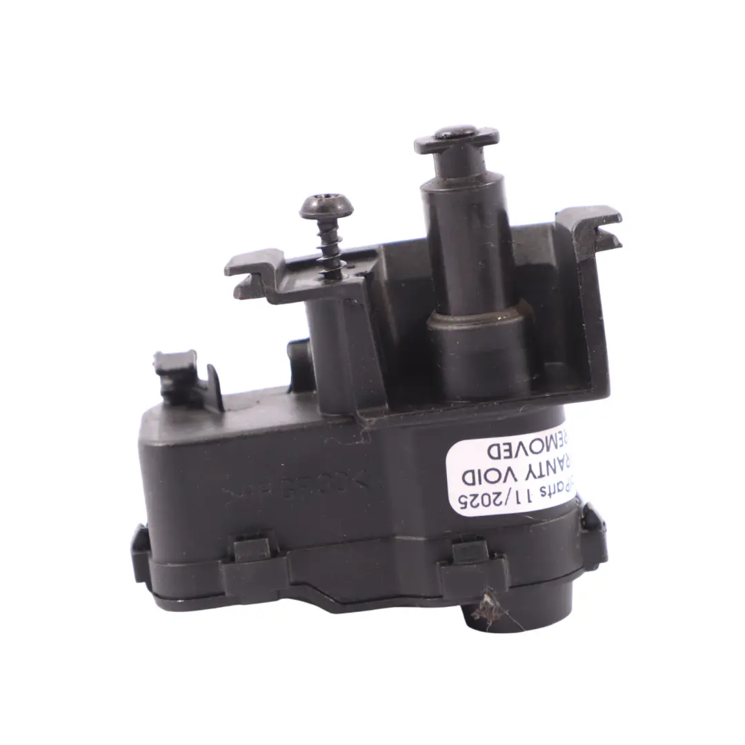 7P Siłownik Mechanizm Blokady Klapy Zbiornika Paliwa do VW Touareg o numerze 7P0810773B VW Touareg 7P Siłownik Mechanizm Blokady Klapy Zbiornika Paliwa - SKU 7P0810773B - Numer Części 7P0810773B