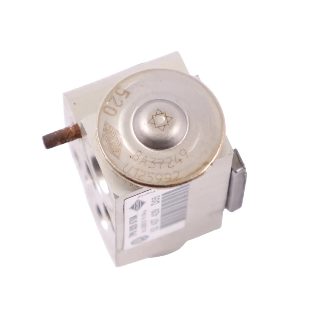 7P Détendeur De Climatisation pour Volkswagen Touareg à propos du numéro de pièce 7P0820679A Volkswagen Touareg 7P Détendeur De Climatisation - SKU 7P0820679A - Numéro de pièce 7P0820679A